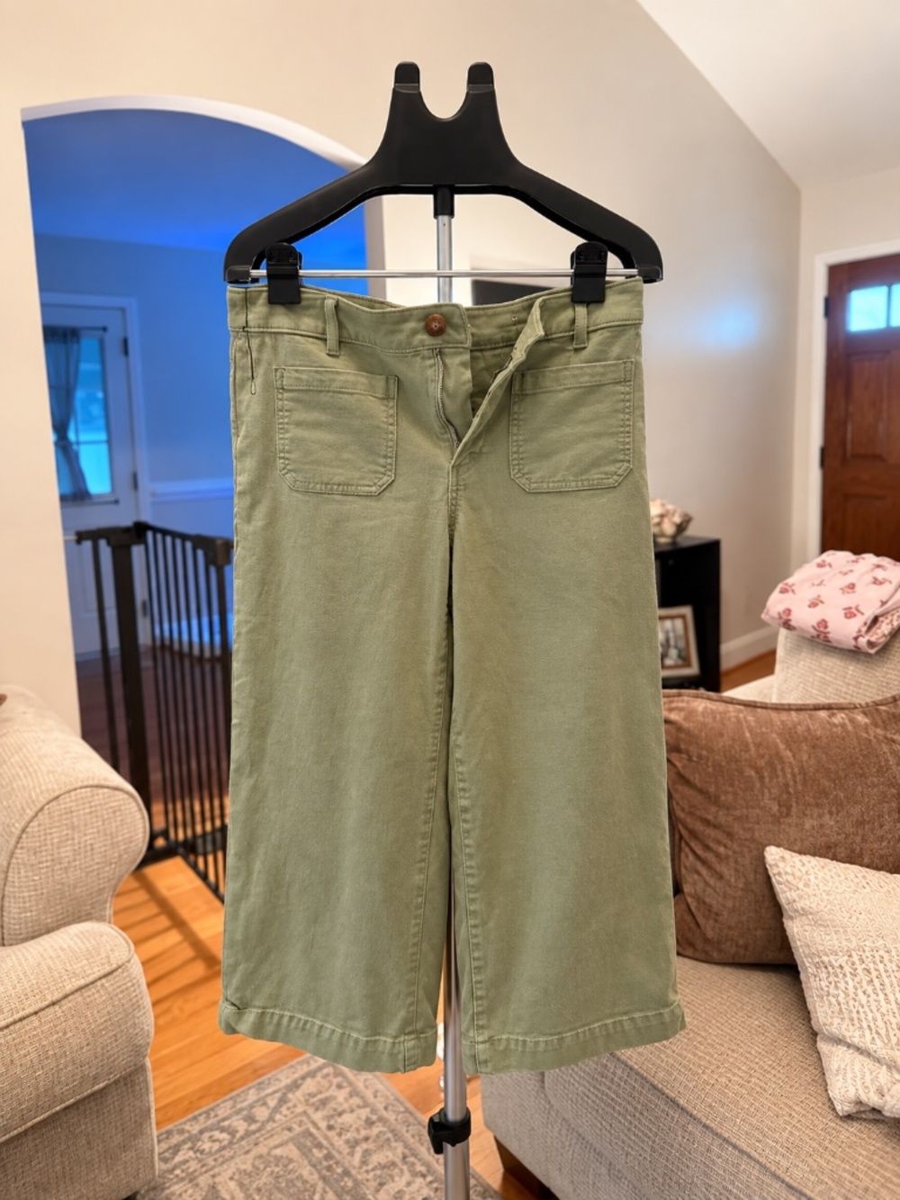 LOFT Palmer Wide Leg Crop Pants | Sage Green | Size 8 Petite